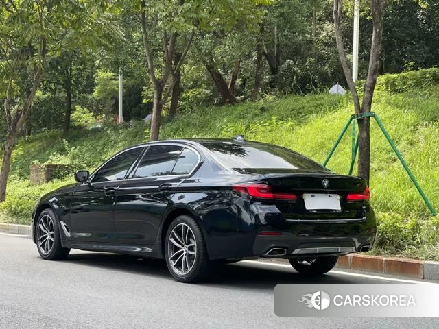 BMW 5 series 2022 Черный из Китая, фото 6