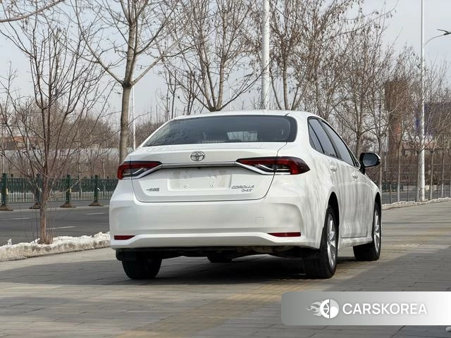 Toyota Corolla id 4218682 из Китая 10