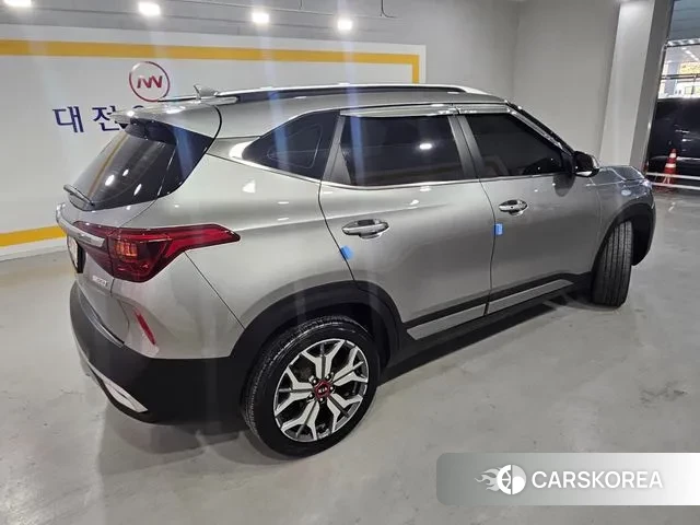Kia Seltos id 3587894 из Кореи 16