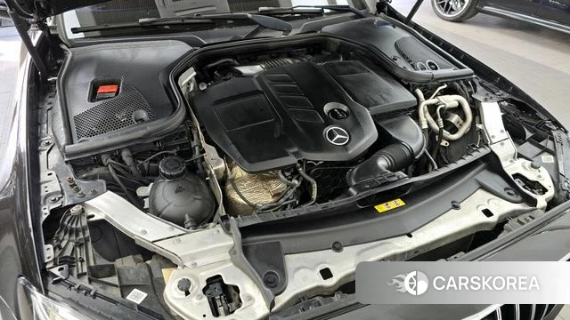 Mercedes-Benz E-Class W213 id 4188569 из Кореи 26