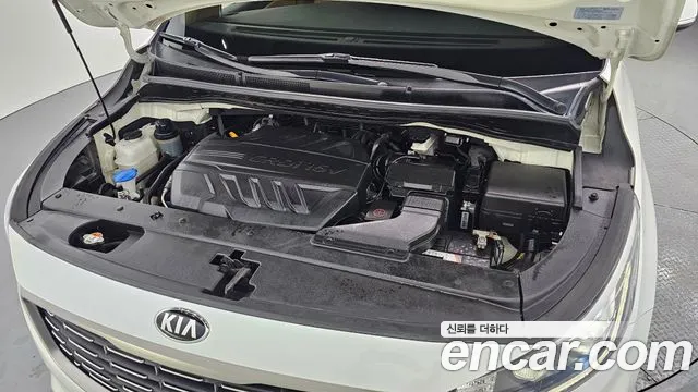 Kia The New Carnival id 2475002 из Кореи 16