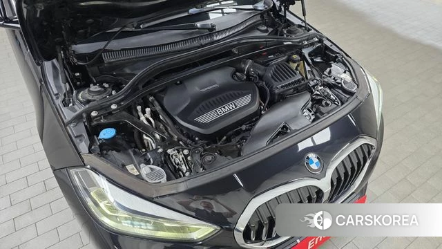 BMW 1 Series (F40) id 4376969 из Кореи 27