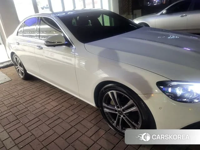 Mercedes-Benz E-Class W213 id 3573104 из Кореи 12
