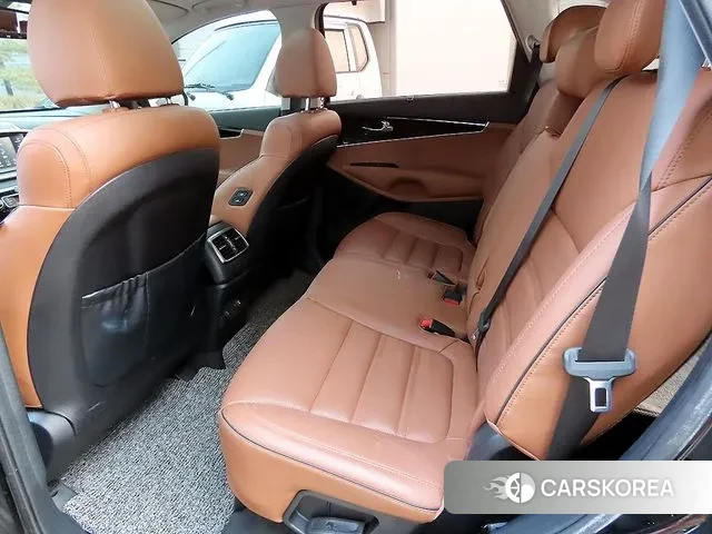 Kia The New Sorento id 3543753 из Кореи 16