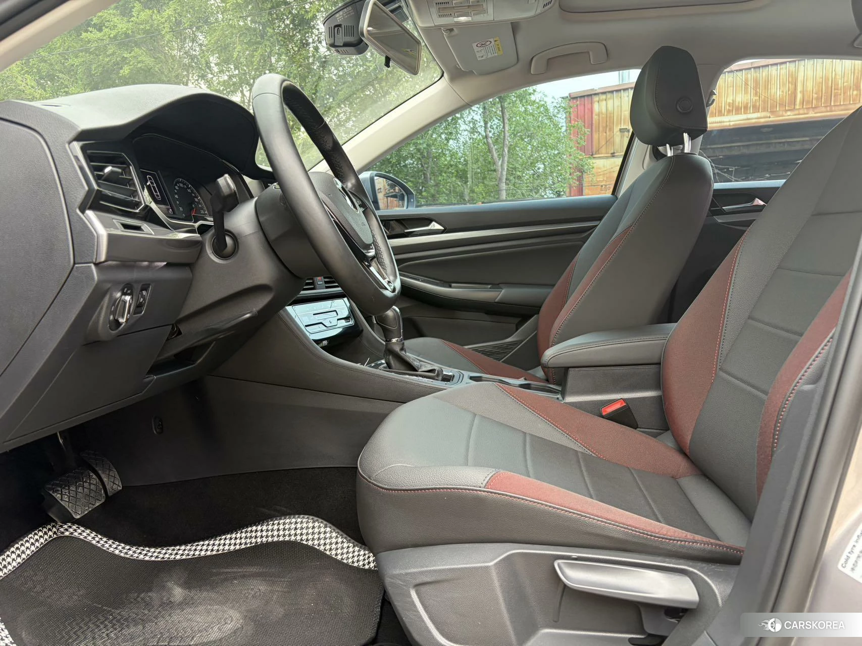 Volkswagen Bora id 4504853 из Китая 8