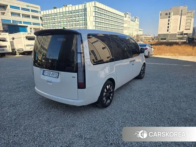 Hyundai Staria 2025 Белый из Кореи, фото 6