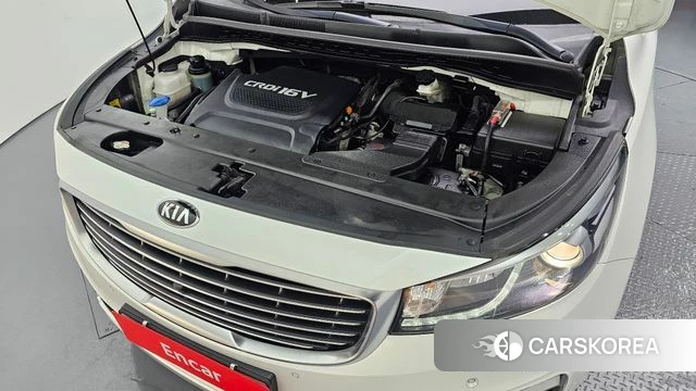 Kia All New Carnival id 3861811 из Кореи 16