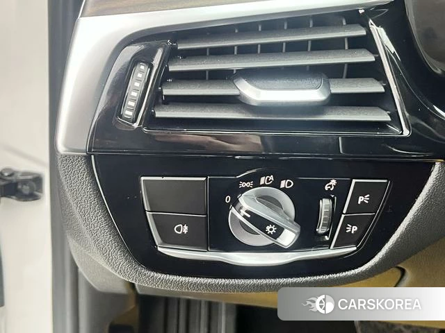 BMW 5 series id 4272098 из Китая 24