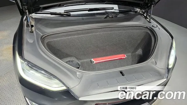 Tesla Model X id 2860309 из Кореи 16