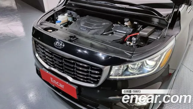 Kia The New Carnival id 2261015 из Кореи 16