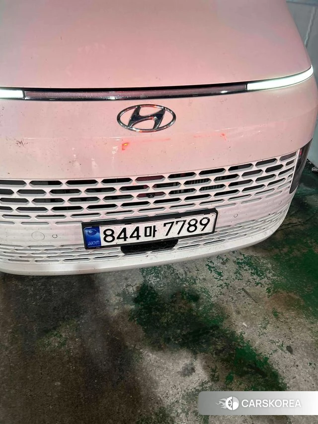 Hyundai Staria 2023 Белый из Кореи, фото 6