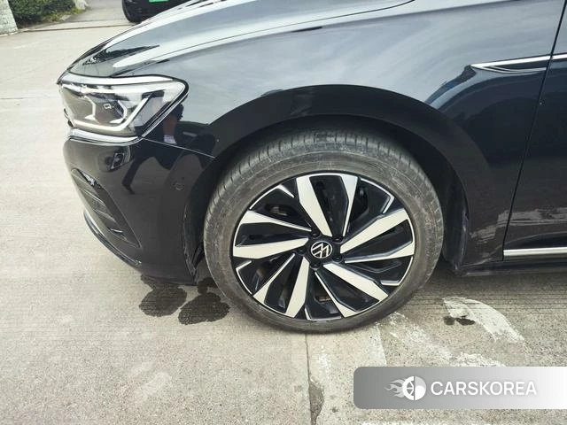 Volkswagen Passat 2024 Черный из Китая, фото 6
