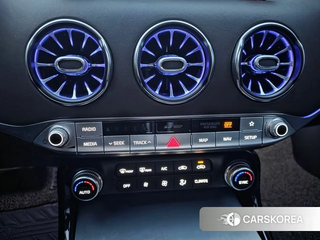Kia Stinger id 4485863 из Кореи 16