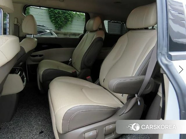 Kia Carnival 4th generation id 4624174 из Кореи 16