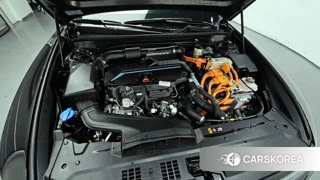 Hyundai Grandeur Hybrid (GN7) id 3721064 из Кореи 16