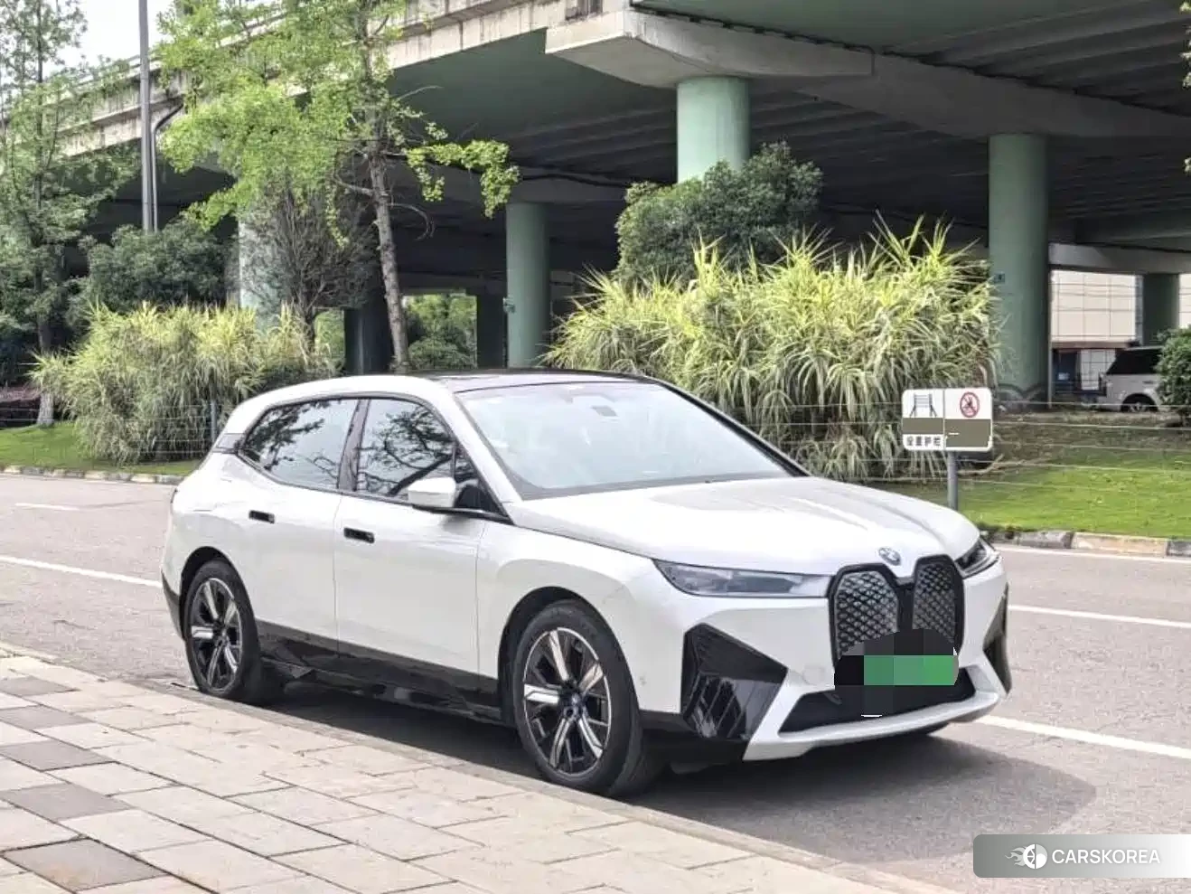 BMW iX id 4546587 из Китая 8