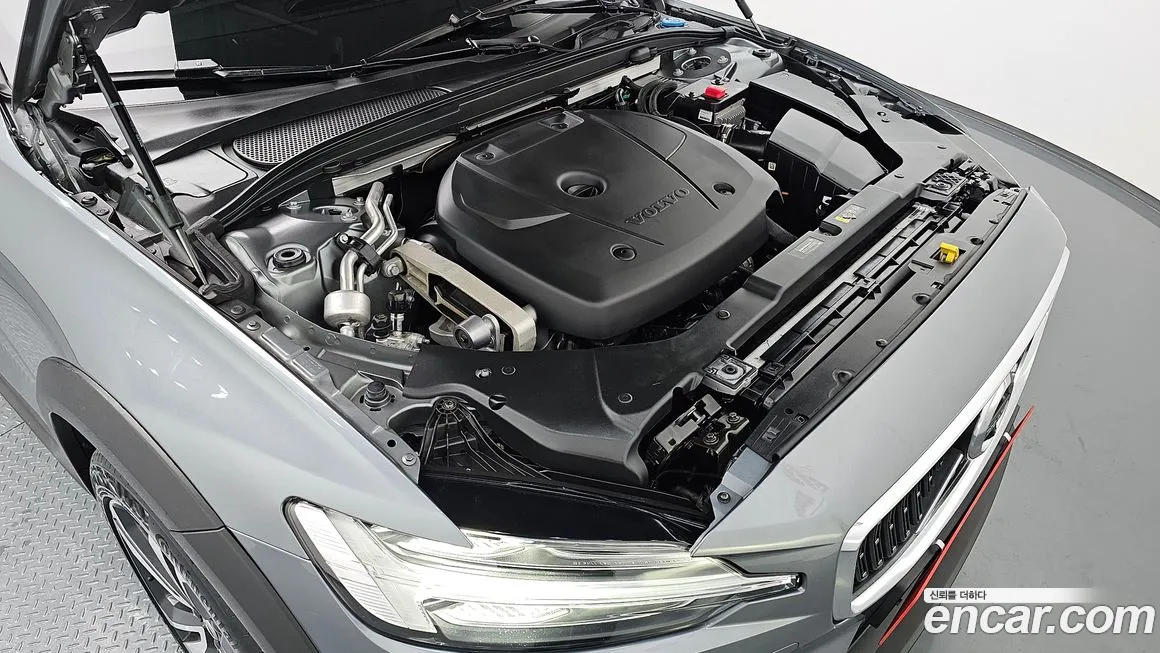 Volvo V60 Cross-Country 2nd Generation id 1260334 из Кореи 16