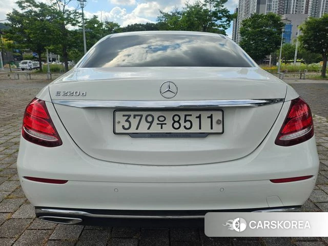 Mercedes-Benz E-Class W213 id 4403112 из Кореи 16