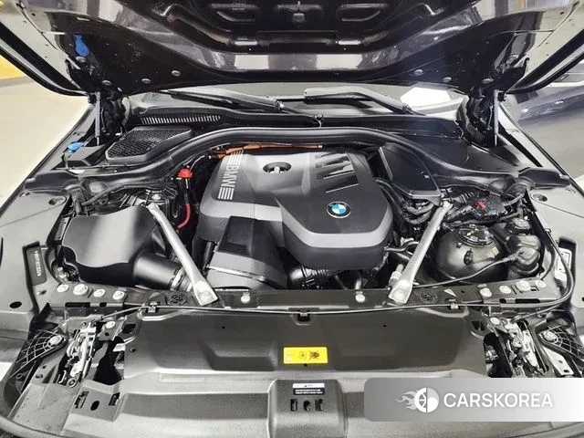 BMW 5 Series (G60) id 3365276 из Кореи 16