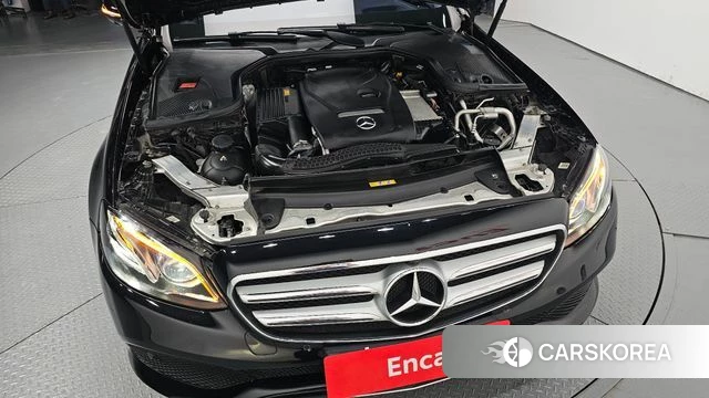 Mercedes-Benz E-Class W213 id 4568537 из Кореи 31