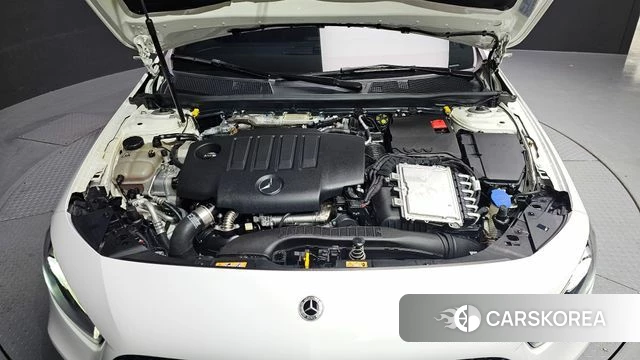 Mercedes-Benz A-Class W177 id 3851644 из Кореи 16