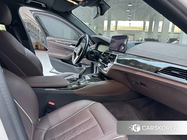 BMW 5 series id 4256341 из Китая 14