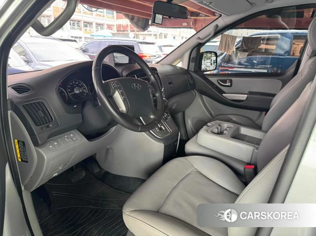 Hyundai The New Grand Starex id 3880135 из Кореи 8