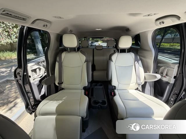 Toyota Saina id 4380711 из Китая 12