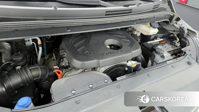 Hyundai The New Grand Starex id 3853170 из Кореи 16