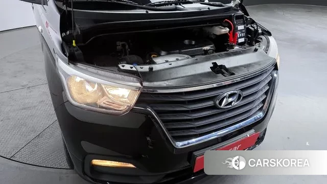 Hyundai The New Grand Starex id 3563083 из Кореи 16