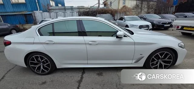 BMW 5 Series (G30) 2022 Белый из Кореи, фото 6