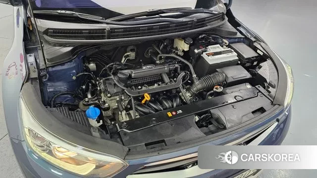 Kia Stonic id 3484936 из Кореи 16