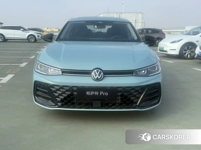 Volkswagen Passat id 3920873 из Китая 9