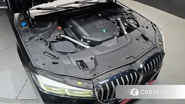 BMW 7 Series (G11) id 3104936 из Кореи 16