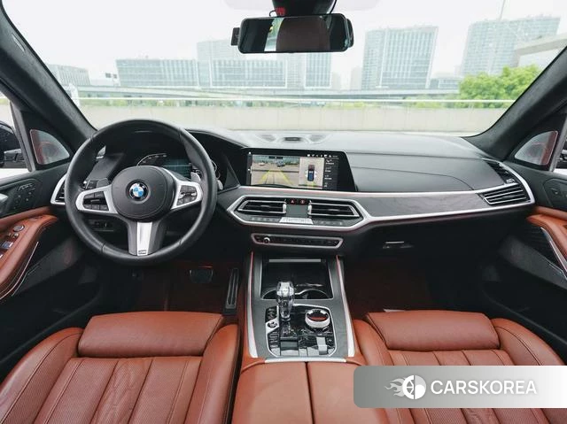 BMW X7 id 4259812 из Китая 9