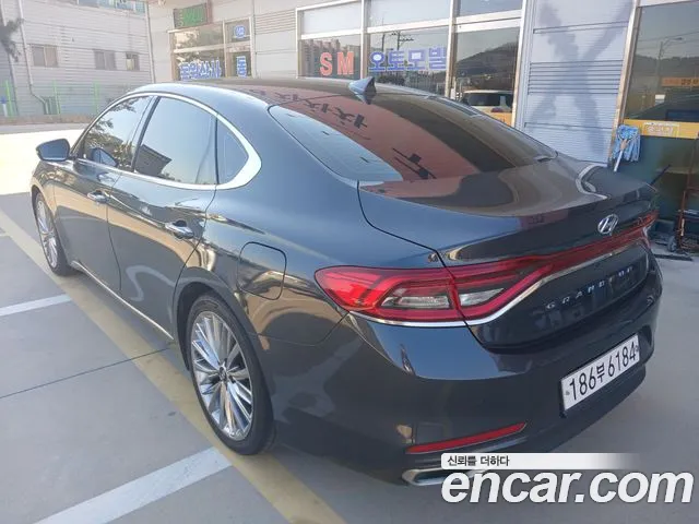 Hyundai Grandeur IG id 2442902 из Кореи 12