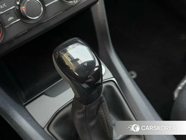 Volkswagen Tuyue id 3919466 из Китая 15