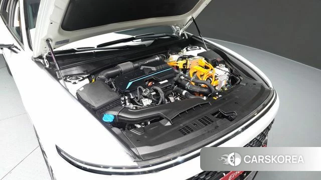 Hyundai Grandeur Hybrid (GN7) id 3934361 из Кореи 16