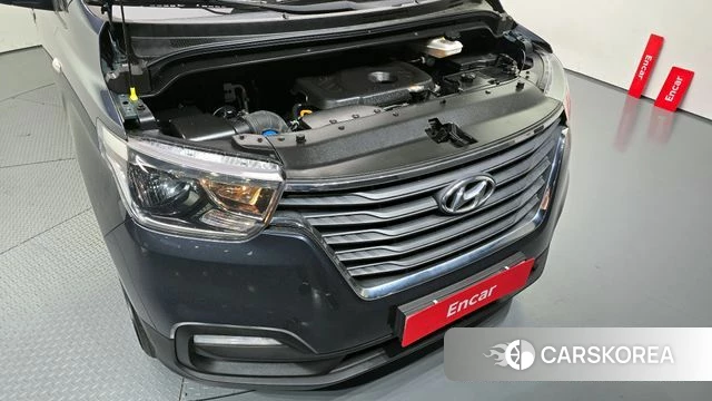 Hyundai The New Grand Starex id 4246170 из Кореи 16