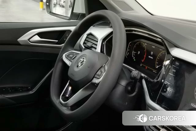 Volkswagen Exploring the shadow id 4313457 из Китая 20