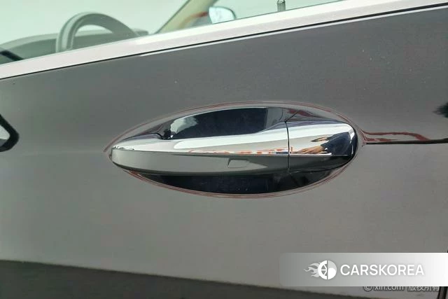 Mercedes-Benz E-class id 4265337 из Китая 20