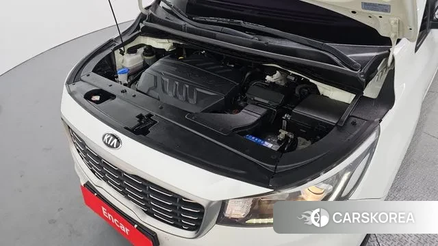 Kia The New Carnival id 3661776 из Кореи 16