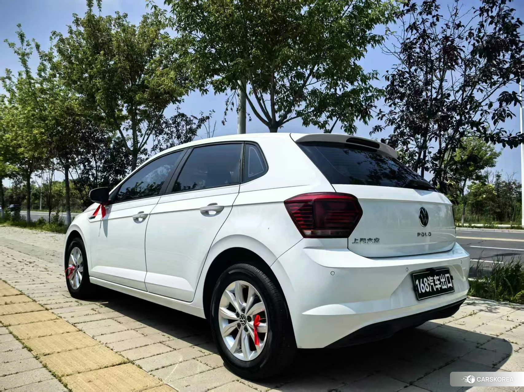 Volkswagen Polo id 4479586 из Китая 16