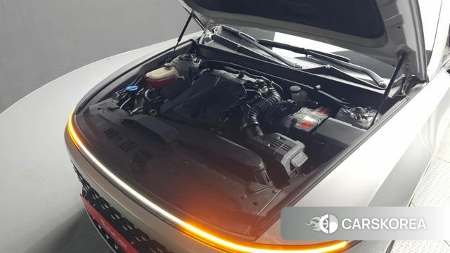 Hyundai Grandeur (GN7) id 3883328 из Кореи 16