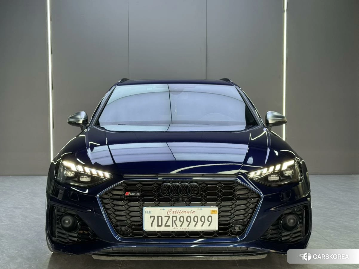 Audi RS 4 id 4440589 из Китая 7