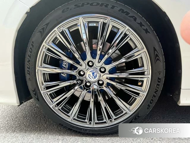 Toyota Elfa id 4259342 из Китая 11