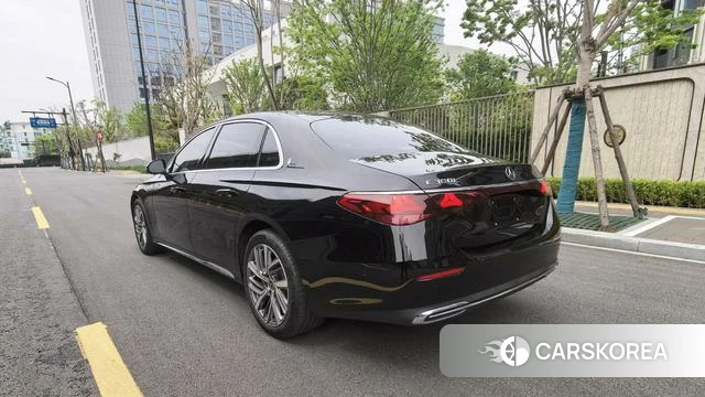 Mercedes-Benz E-class id 4271450 из Китая 12