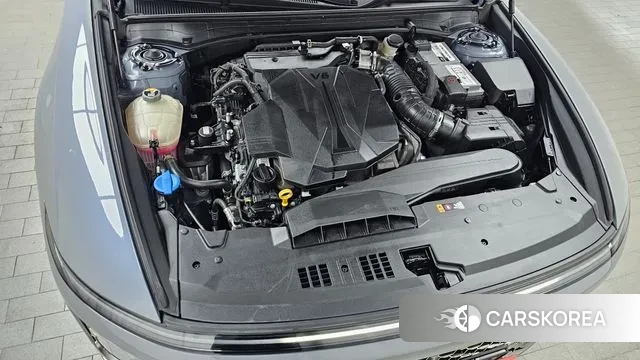 Hyundai Grandeur (GN7) id 3776441 из Кореи 16