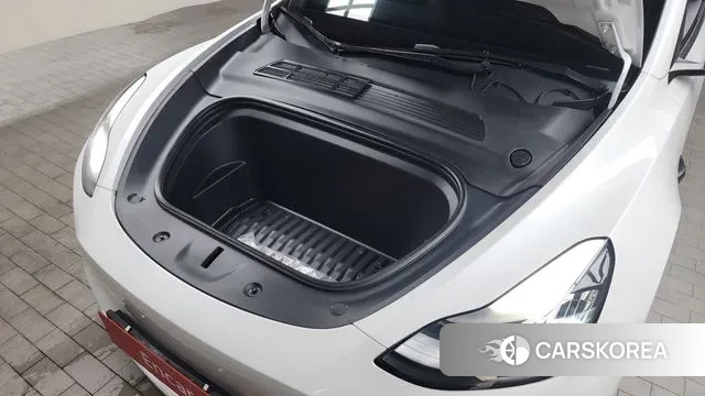 Tesla Model Y id 3100690 из Кореи 16