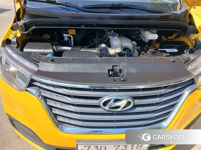 Hyundai The New Grand Starex id 3117752 из Кореи 10